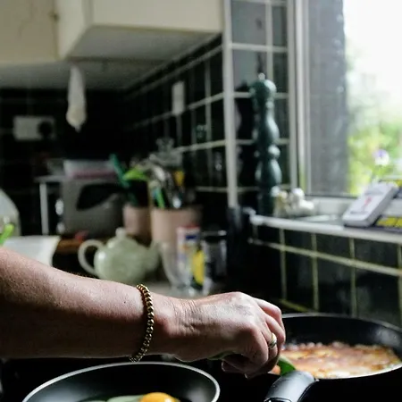 ベッド・アンド・ブレックファスト Abbey View