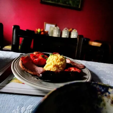 ベッド・アンド・ブレックファスト Abbey View