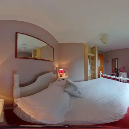 Bed and Breakfast Abbey View Γκάλγουεϊ
