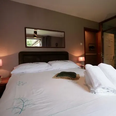 Abbey View 3*
